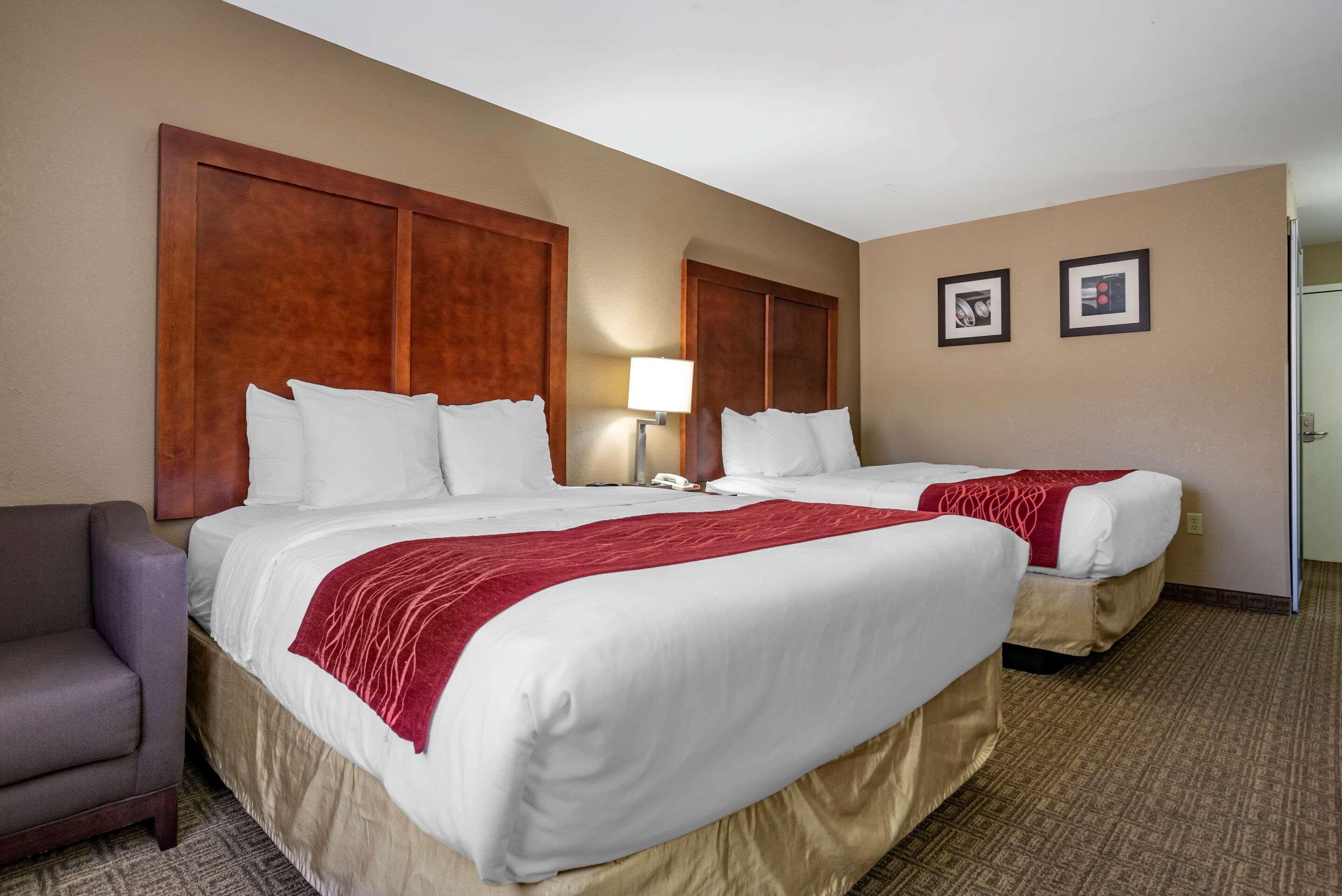 Comfort & I-20 Hotel